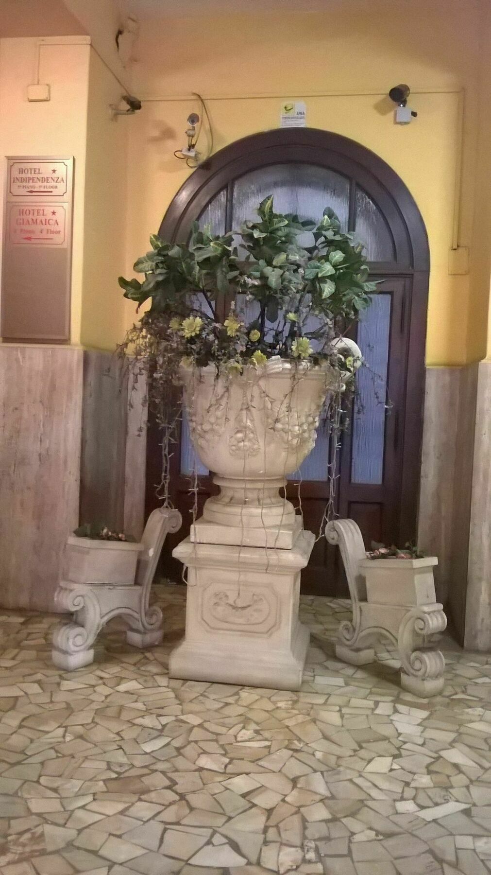 Hotel Wonderful In Roma Exterior foto